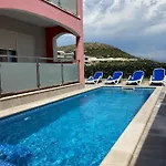 Villa-meli Трогір